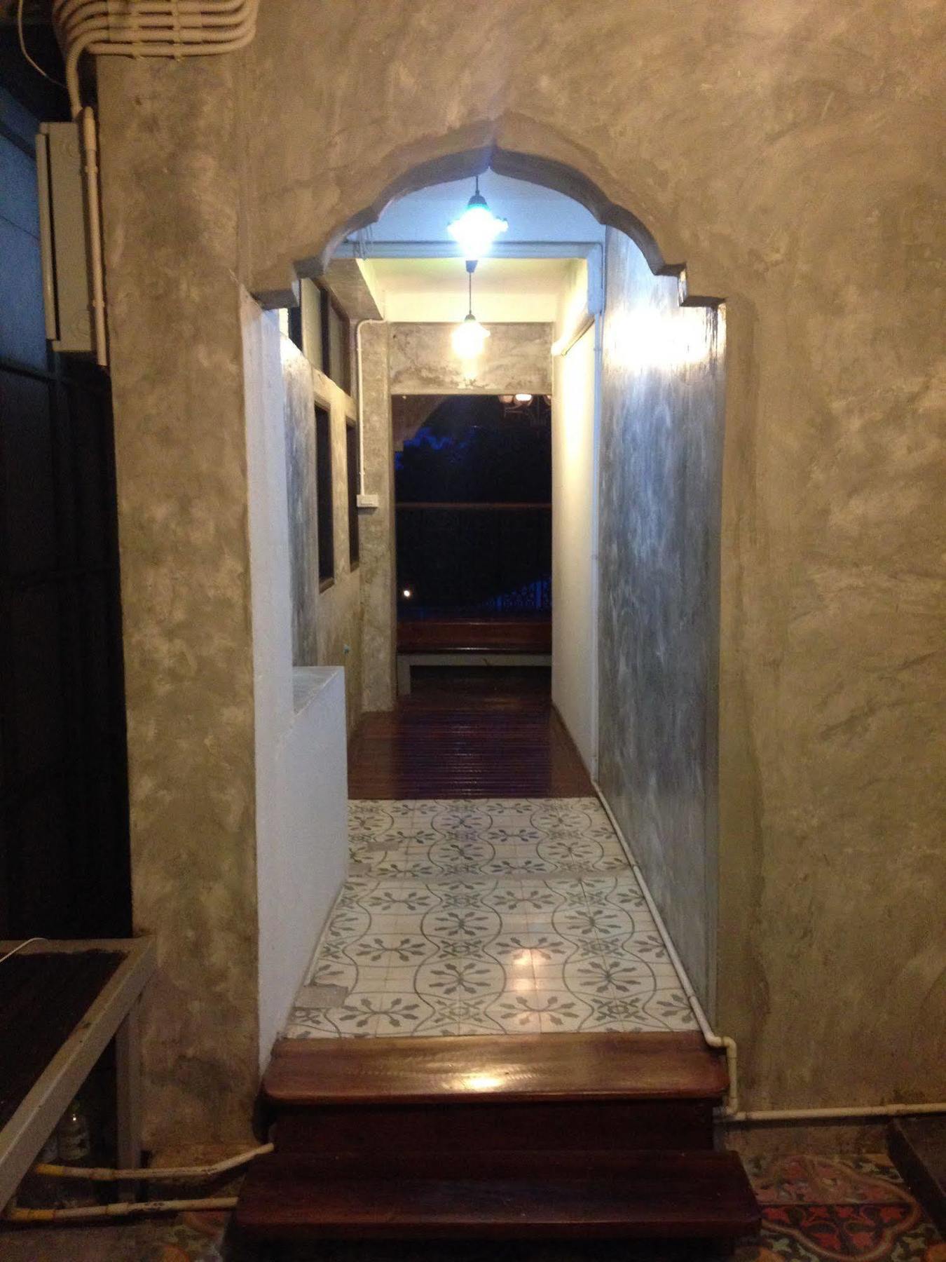 At Casa Guesthouse Amphawa Luaran gambar